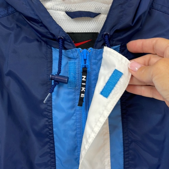Vintage Nike Pullover Windbreaker - Picture 2 of 12